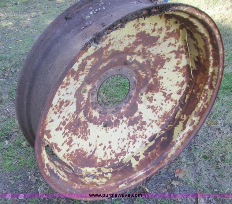 image for item C9543 1949 Minneapolis Moline RTS tractor