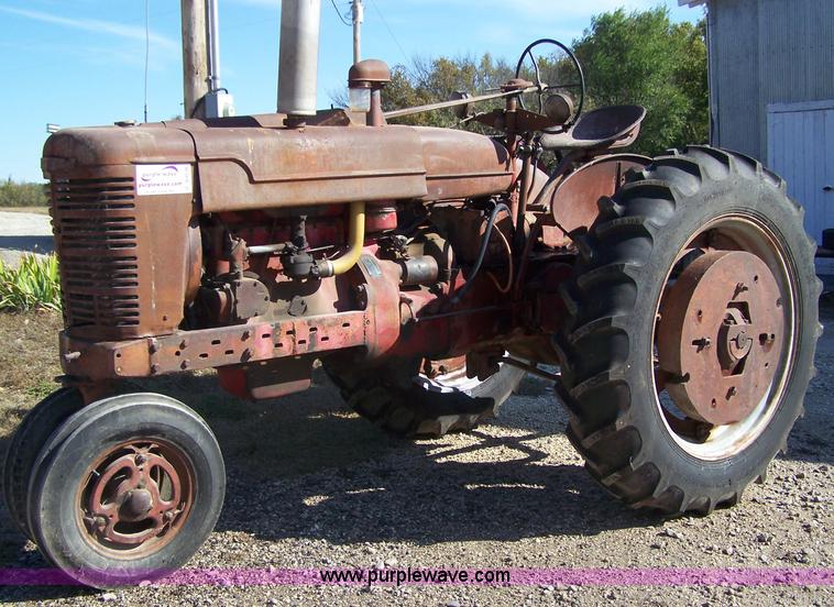image for item D8538 1949 Farmall M tractor