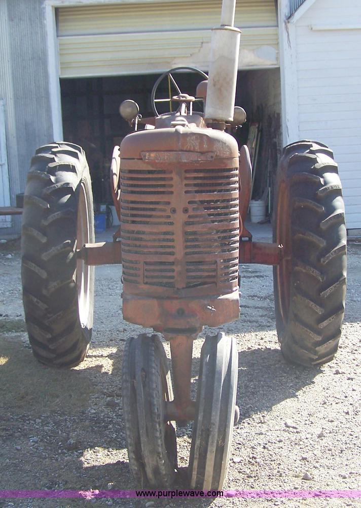 image for item D8538 1949 Farmall M tractor