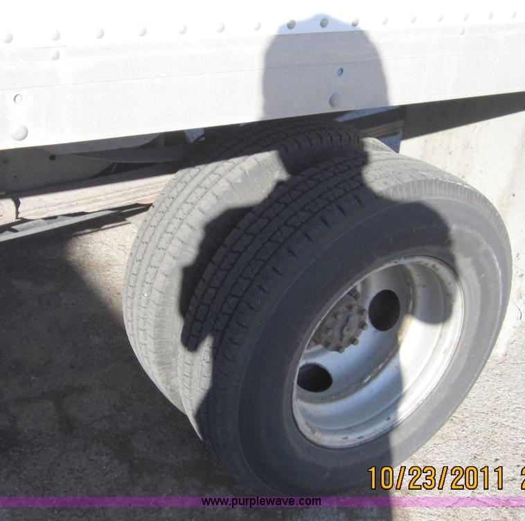 image for item A1520 1995 Dodge Ram 3500 box truck