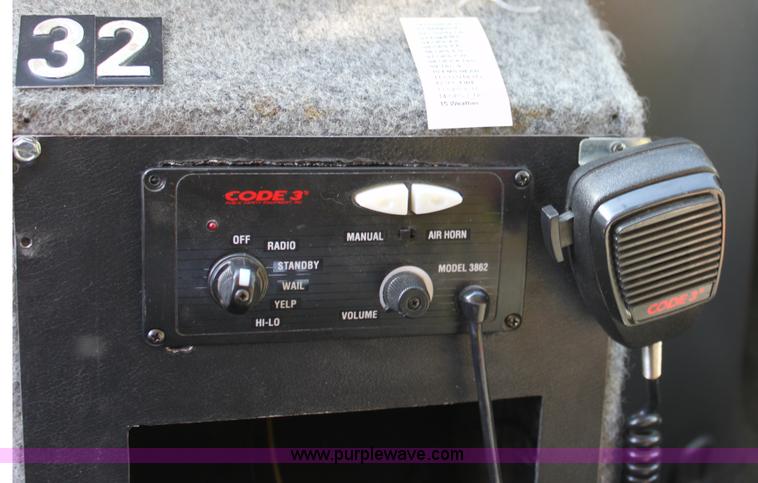 image for item A2928 1991 Ford E350 ambulance