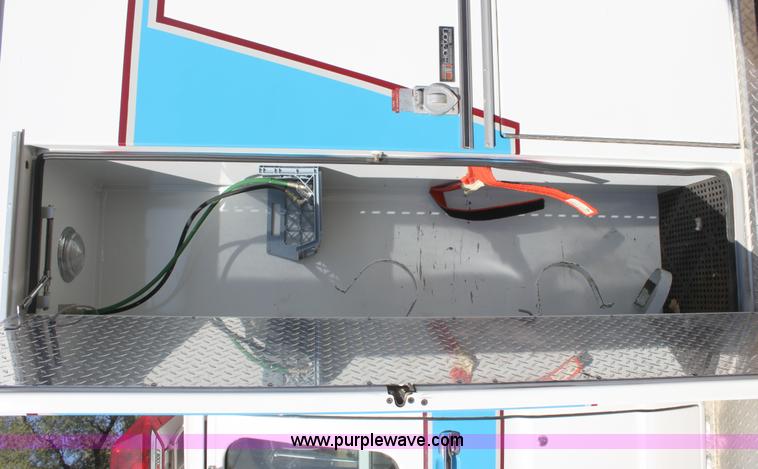 image for item A2928 1991 Ford E350 ambulance