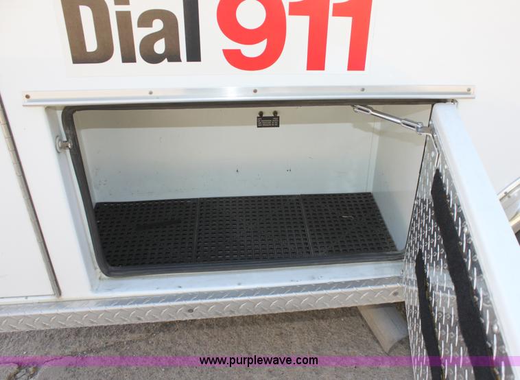 image for item A2928 1991 Ford E350 ambulance
