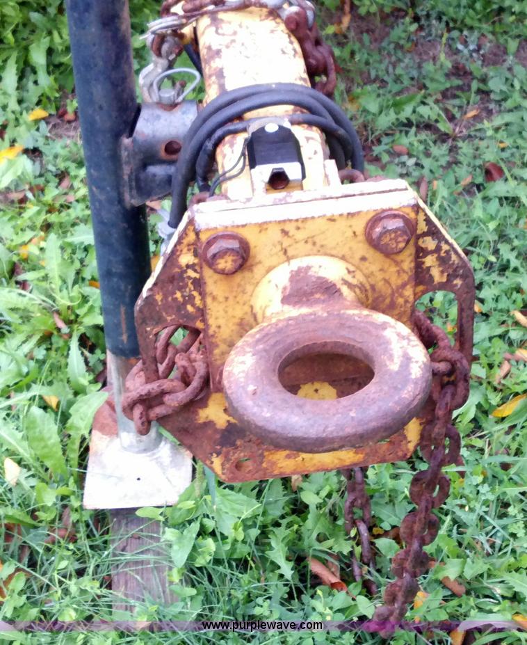 image for item A2941 Vermeer 1250 chipper