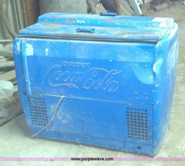image for item A2985 Coca-Cola dispenser