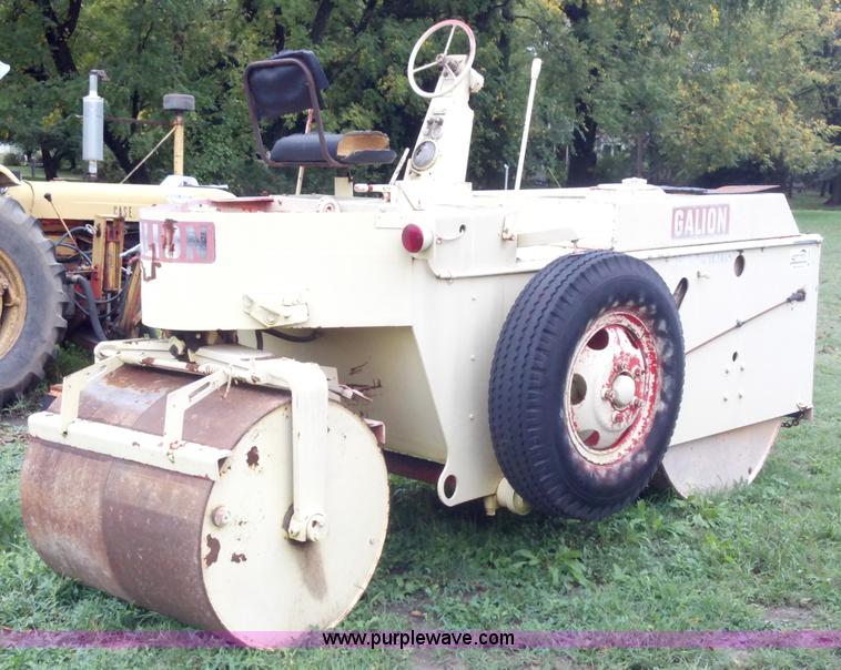 image for item A2999 Galion double drum roller