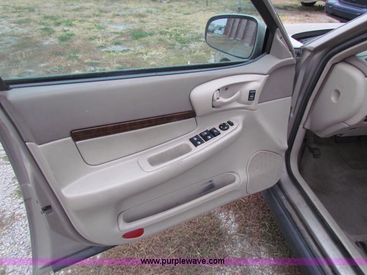 image for item A3513 2003 Chevrolet Impala