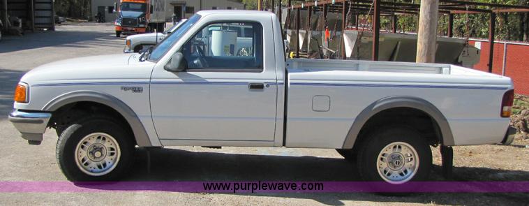 image for item A5010 1993 Ford Ranger pickup truck
