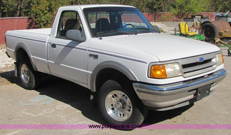 image for item A5010 1993 Ford Ranger pickup truck