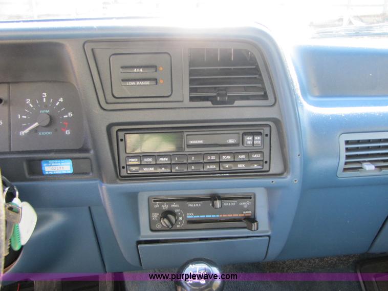 image for item A5010 1993 Ford Ranger pickup truck