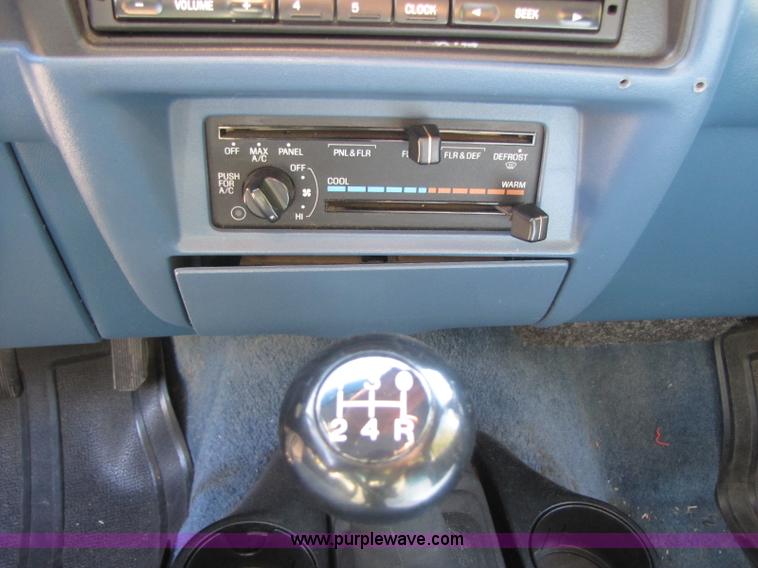 image for item A5010 1993 Ford Ranger pickup truck