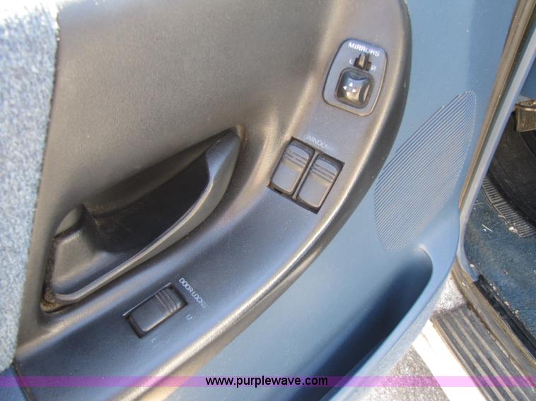 image for item A5010 1993 Ford Ranger pickup truck