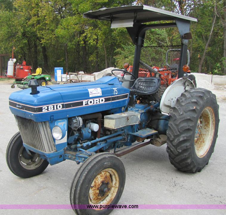 image for item A5018 Ford 2810 tractor