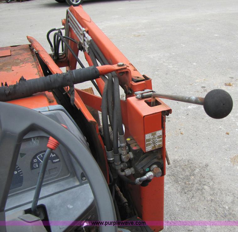 image for item A5019 Kubota L2900 MFWD tractor