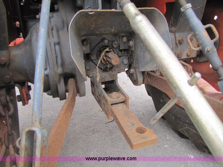 image for item A5019 Kubota L2900 MFWD tractor