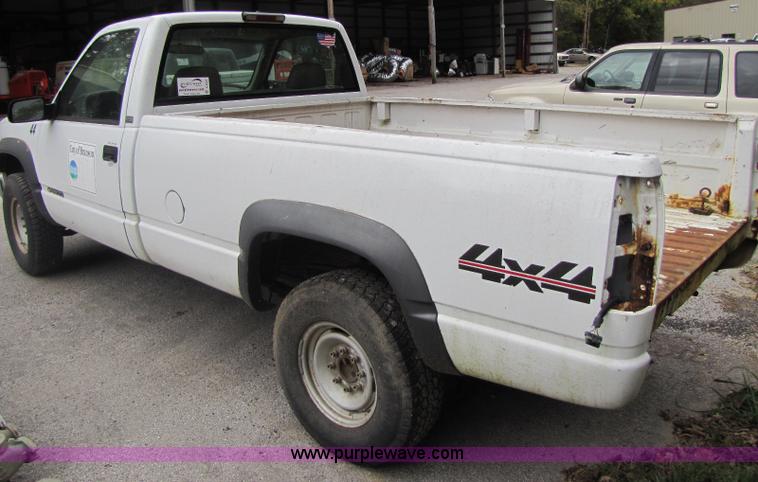 image for item A5021 1996 Chevrolet K2500 pickup truck