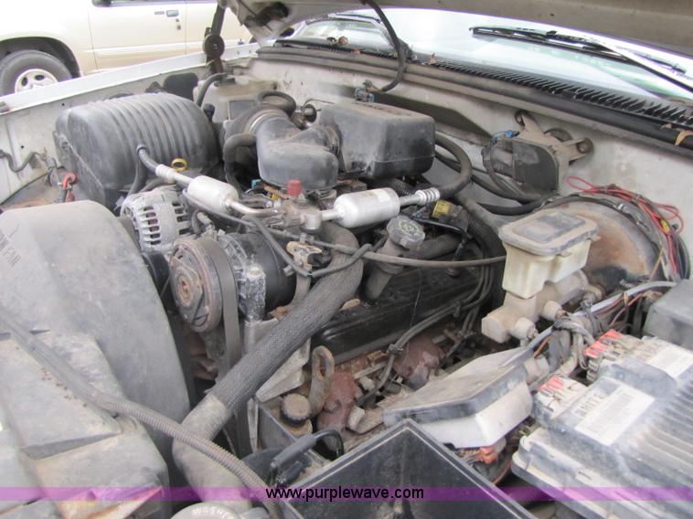 image for item A5021 1996 Chevrolet K2500 pickup truck