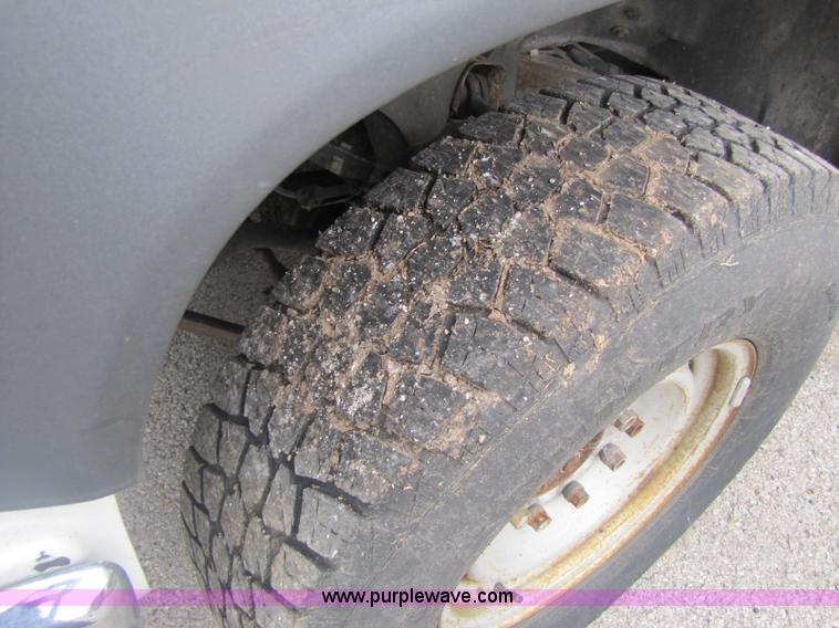 image for item A5021 1996 Chevrolet K2500 pickup truck