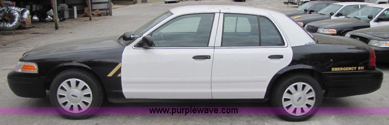 image for item A5024 2007 Ford Crown Victoria Police Interceptor