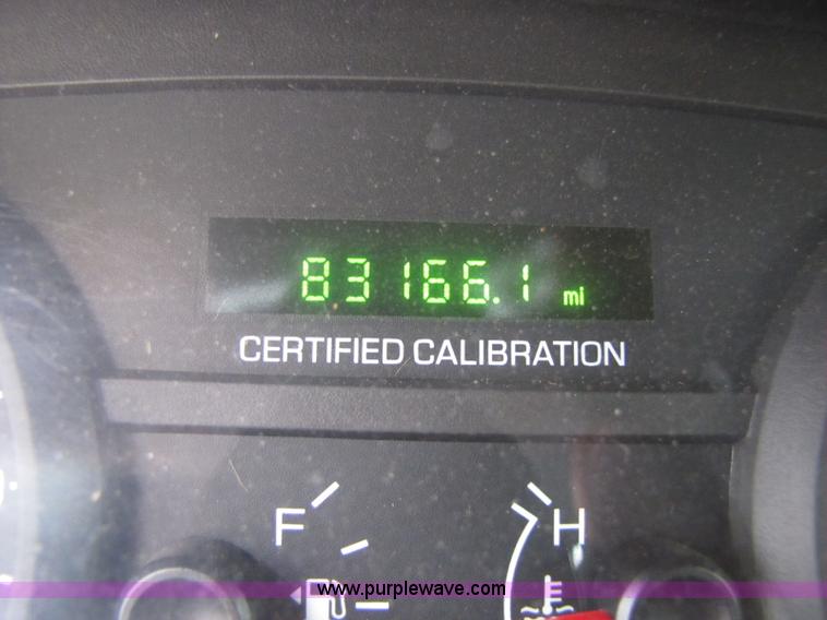 image for item A5025 2007 Ford Crown Victoria Police Interceptor