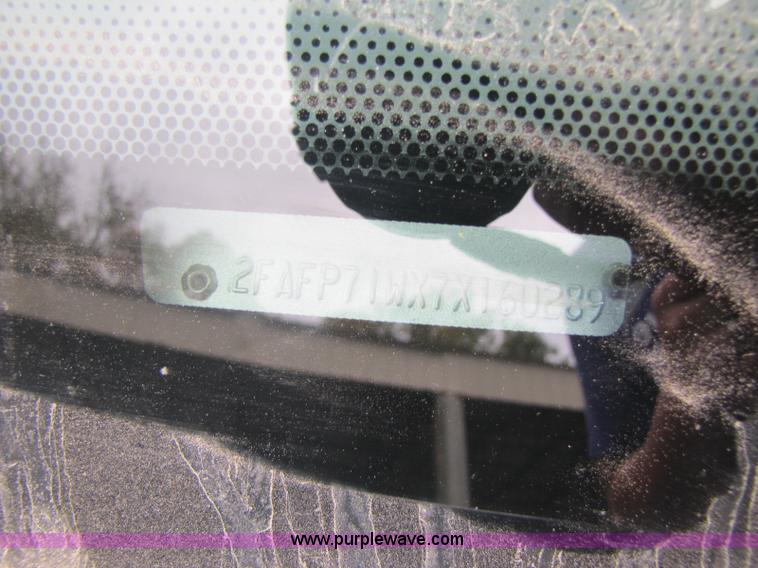 image for item A5025 2007 Ford Crown Victoria Police Interceptor