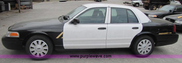 image for item A5026 2007 Ford Crown Victoria Police Interceptor
