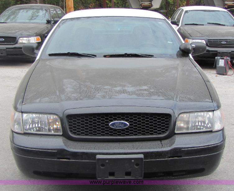 image for item A5027 2007 Ford Crown Victoria Police Interceptor