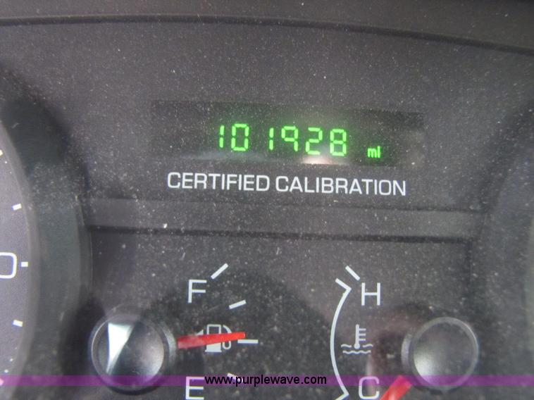 image for item A5027 2007 Ford Crown Victoria Police Interceptor