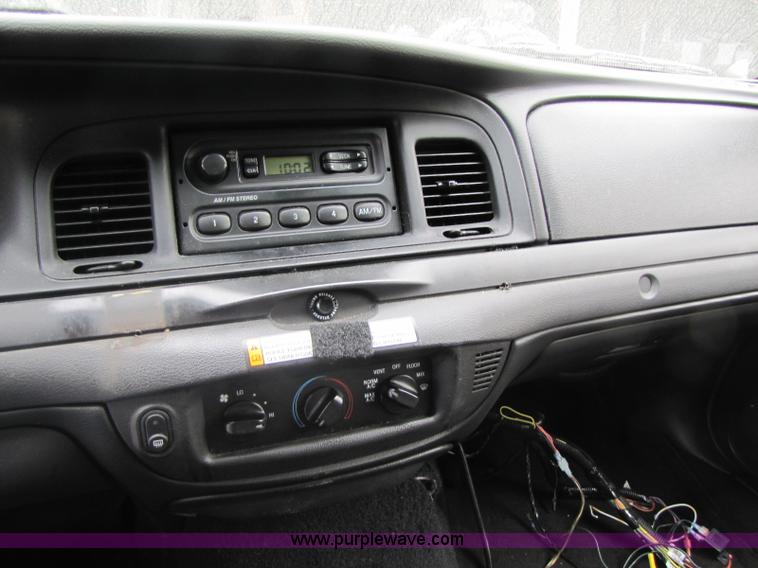 image for item A5027 2007 Ford Crown Victoria Police Interceptor