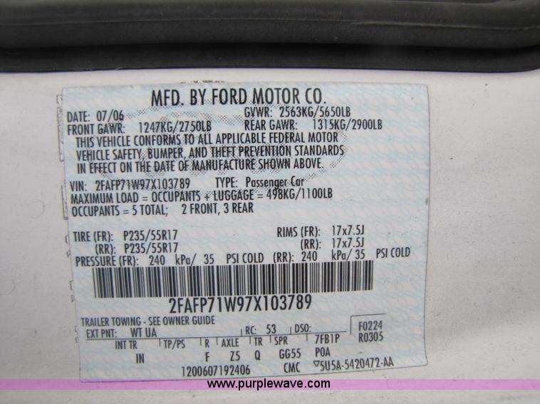 image for item A5027 2007 Ford Crown Victoria Police Interceptor