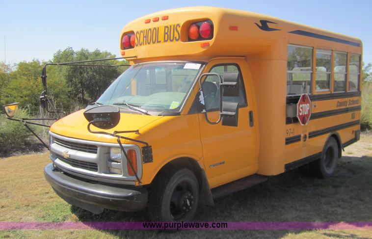 image for item B3018 1997 Chevrolet G3500 Blue Bird school bus