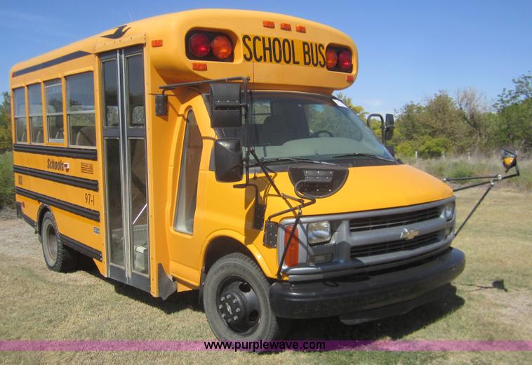 image for item B3018 1997 Chevrolet G3500 Blue Bird school bus