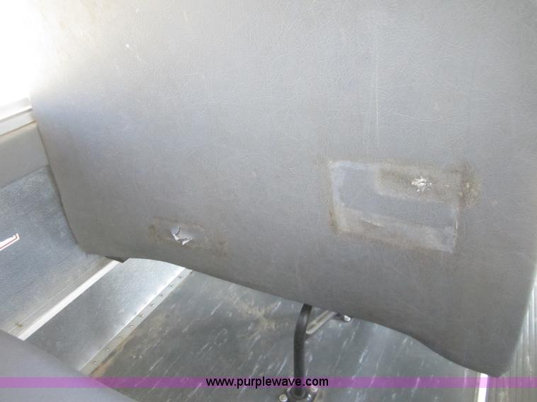 image for item B3019 2001 Chevrolet Express G3500 school bus