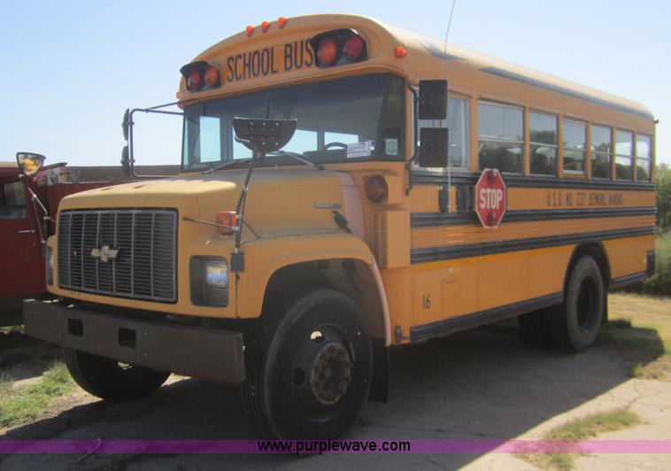 image for item B3021 1996 Chevrolet B7 Blue Bird school bus