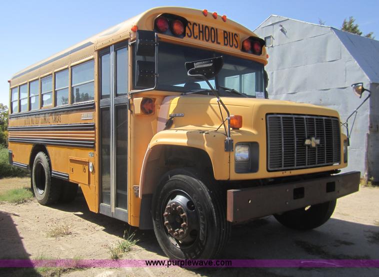 image for item B3021 1996 Chevrolet B7 Blue Bird school bus