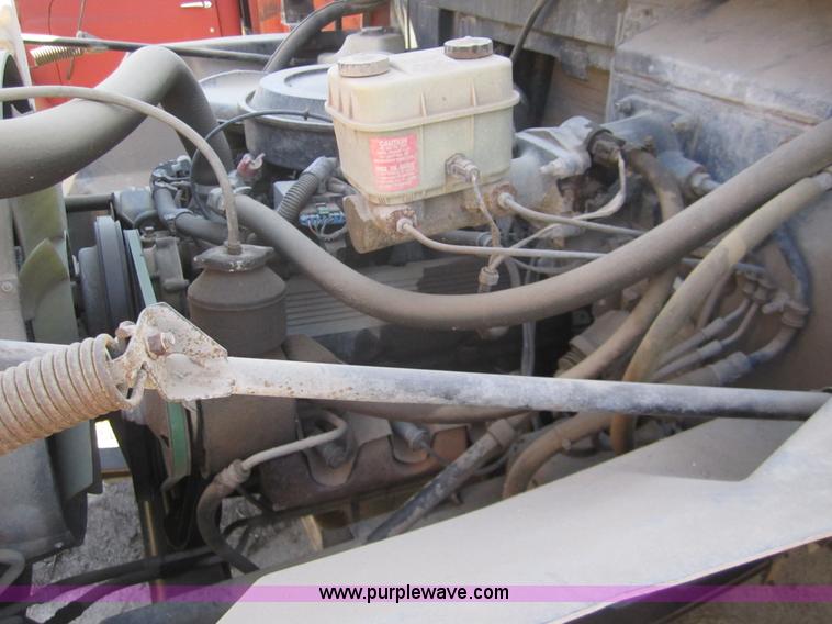 image for item B3021 1996 Chevrolet B7 Blue Bird school bus