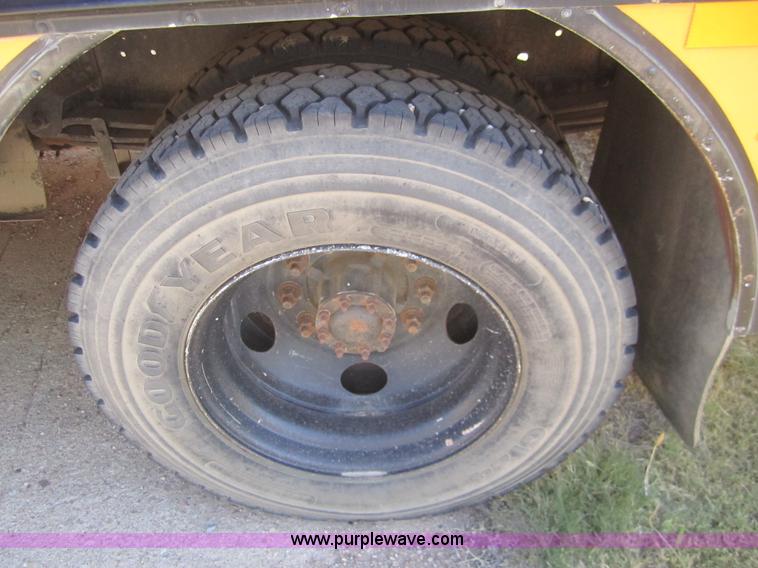 image for item B3021 1996 Chevrolet B7 Blue Bird school bus