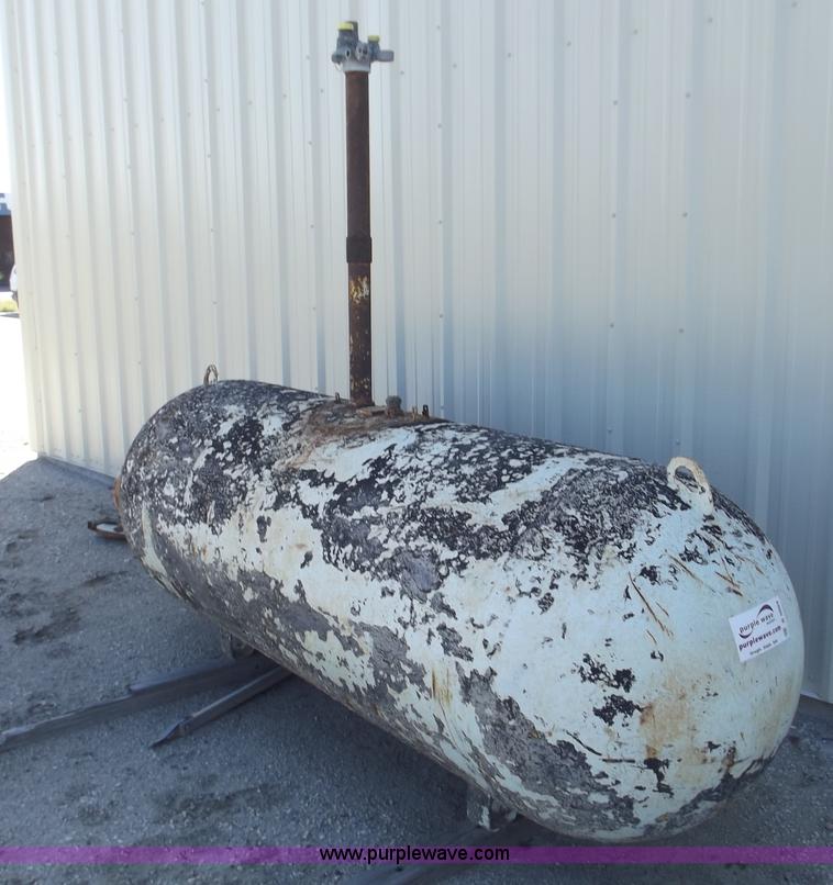 image for item B5004 1967 Trinity Steel 500 gallon LP tank