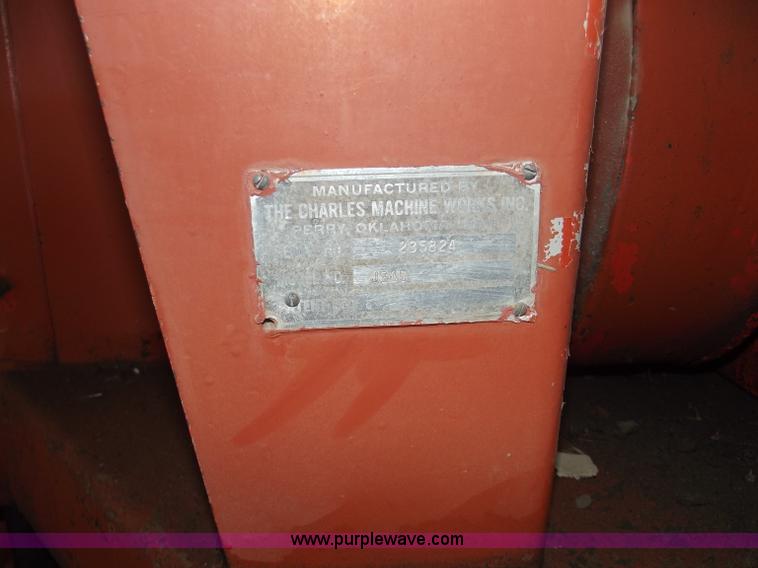 image for item B5005 Ditch Witch J20D trencher