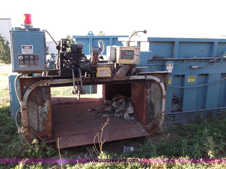 image for item B5018 1997 Marathon two ram trash baler