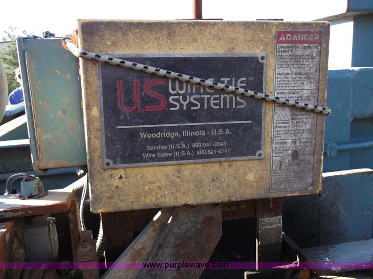 image for item B5018 1997 Marathon two ram trash baler