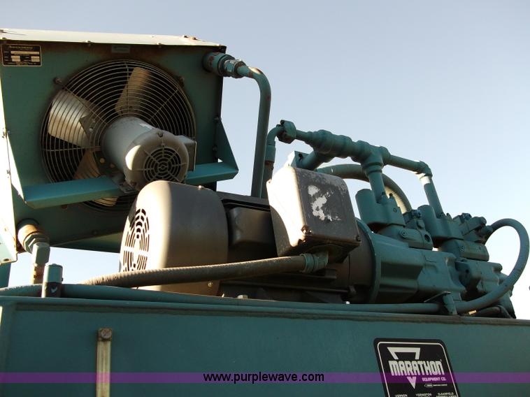 image for item B5018 1997 Marathon two ram trash baler