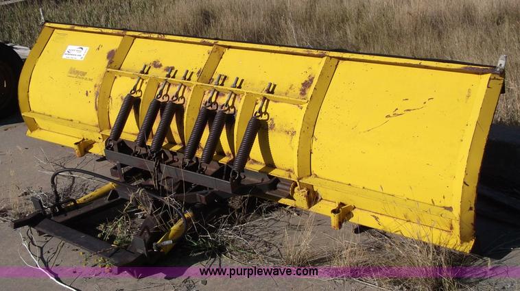 image for item B5019 1983 Meyers 10 10' snow plow