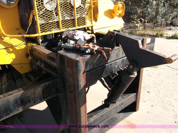 image for item B5021 1975 AMG M820 5T dump truck