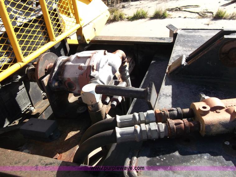 image for item B5021 1975 AMG M820 5T dump truck