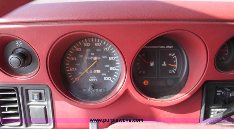 image for item B8501 1994 Dodge Ram B350 van