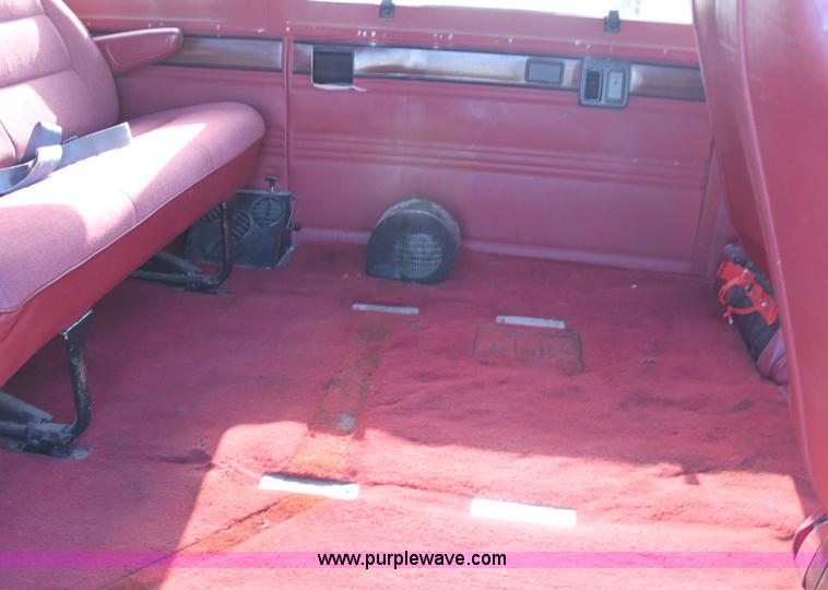 image for item B8501 1994 Dodge Ram B350 van