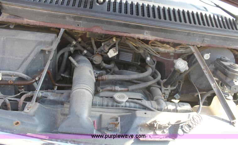 image for item B8501 1994 Dodge Ram B350 van