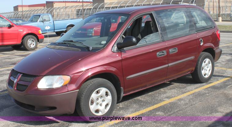 image for item B8502 2003 Dodge Caravan mini van