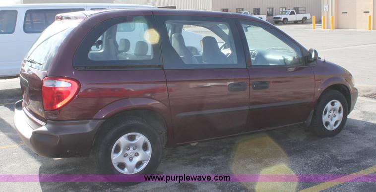 image for item B8502 2003 Dodge Caravan mini van